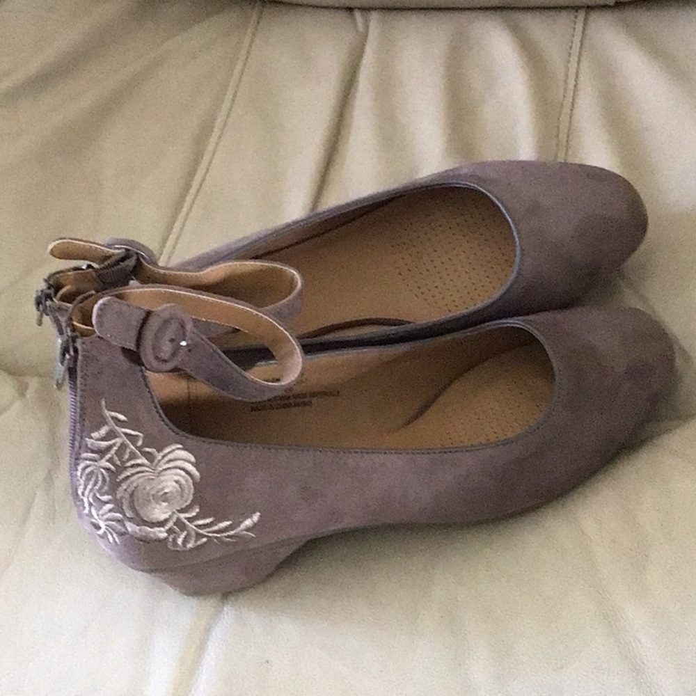 Comfort view Shoes size 12 WW